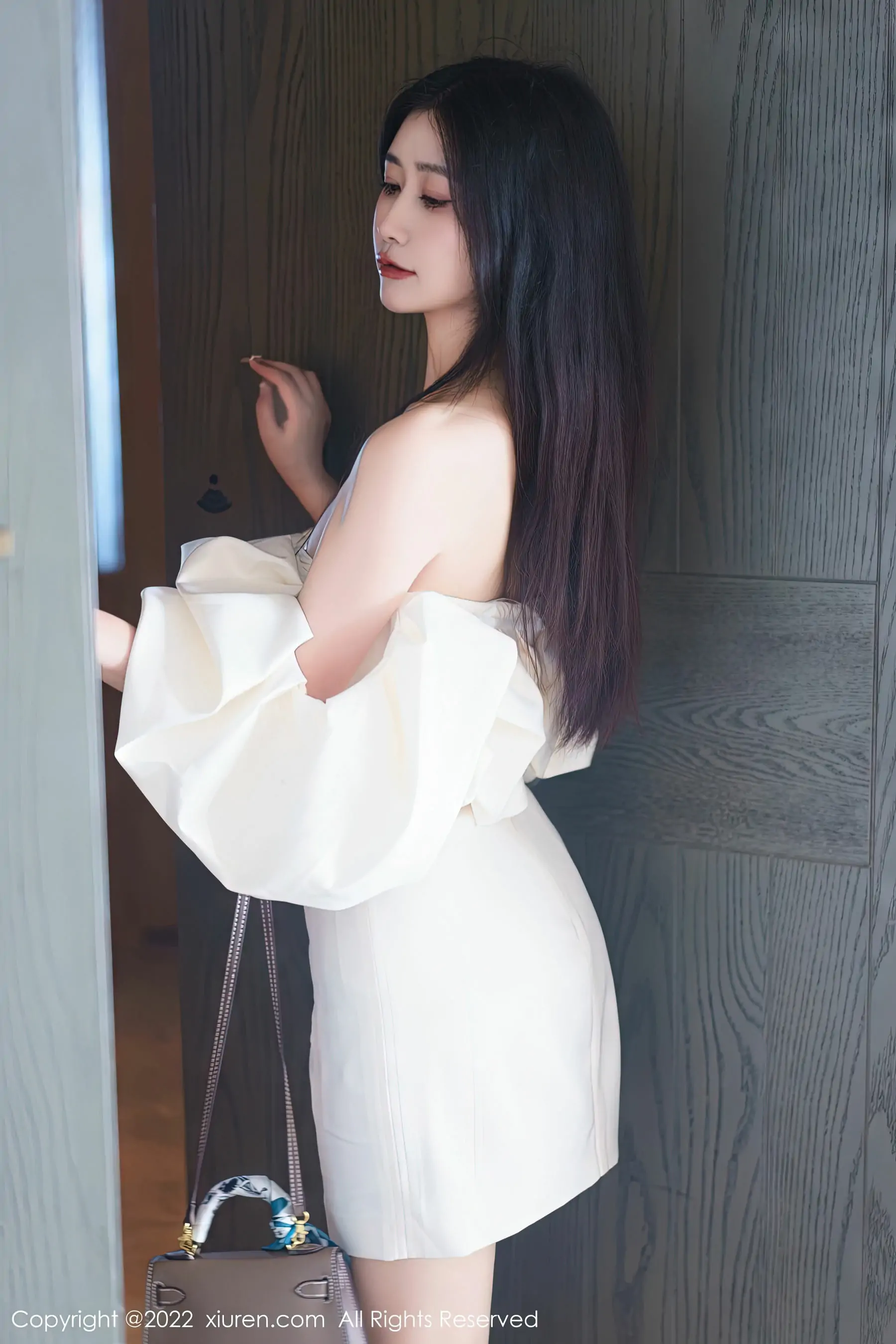 图片[3]-【性感写真】[秀人XiuRen] No.6032 laura阿姣(93P)-美图-云享社·资源