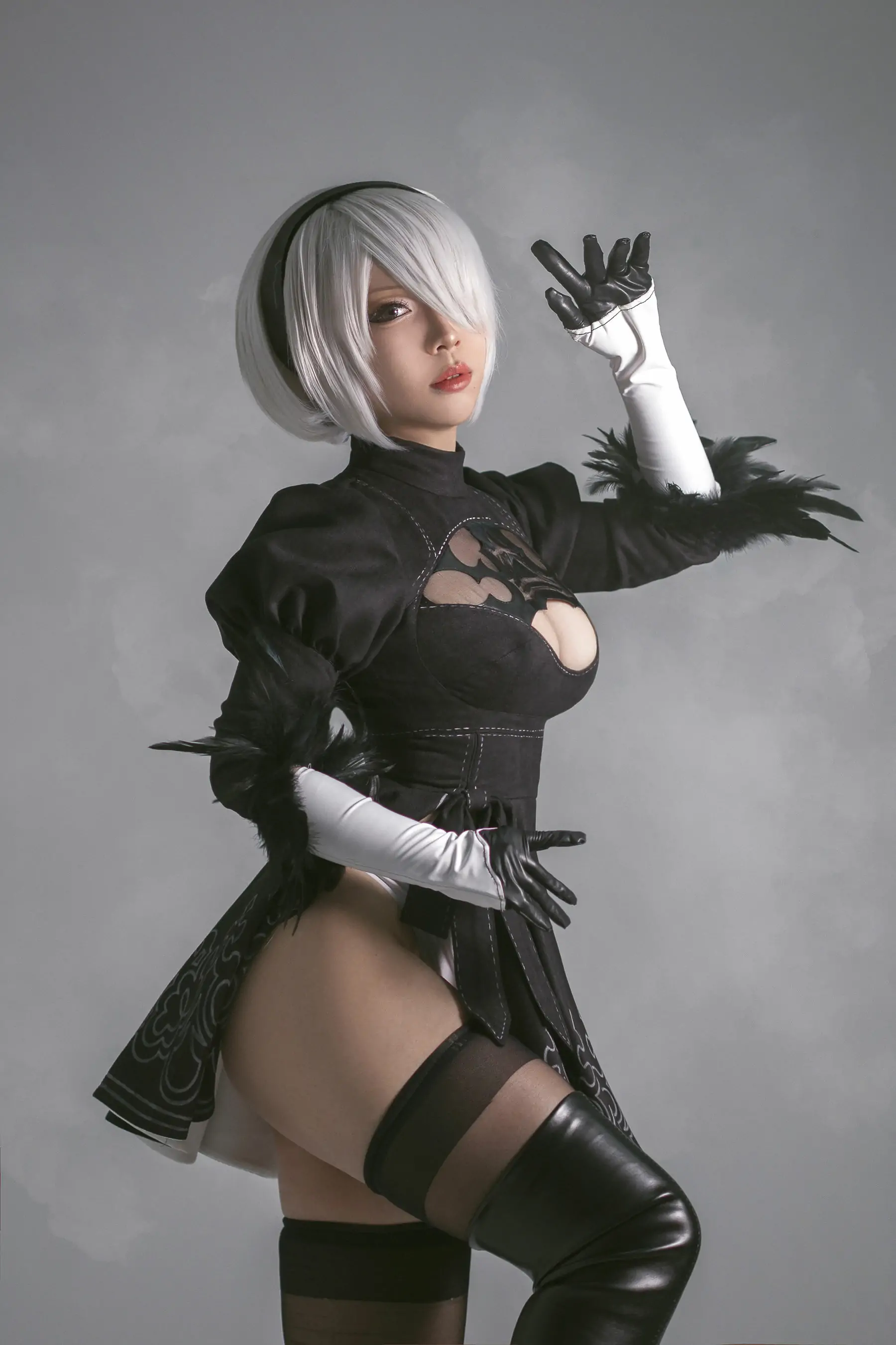 [福利COS] Cos妹子千寻 - 2B