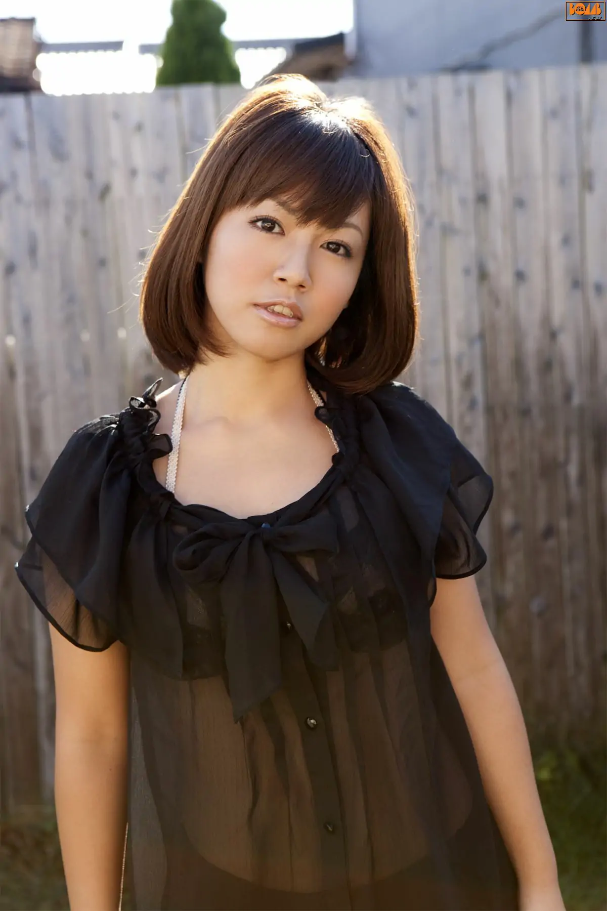 【日本写真】[Bomb.TV] 2010年09月刊 磯山さやか Sayaka isoyama(49P) - IYXS