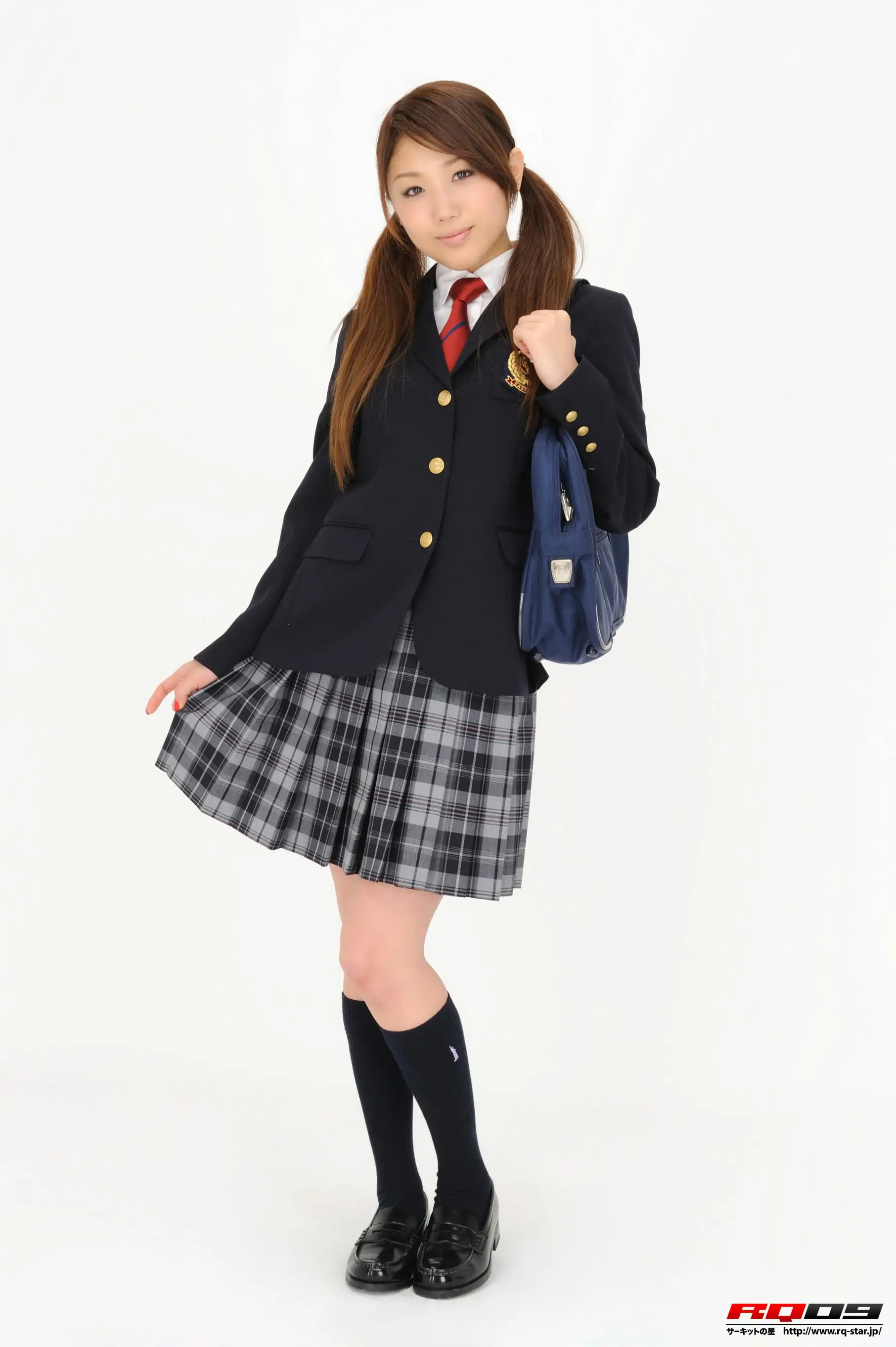 【日本写真】[RQ-STAR] NO.00252 木村亜梨沙 School Uniform 学生装系列 写真集(115P) - IYXS