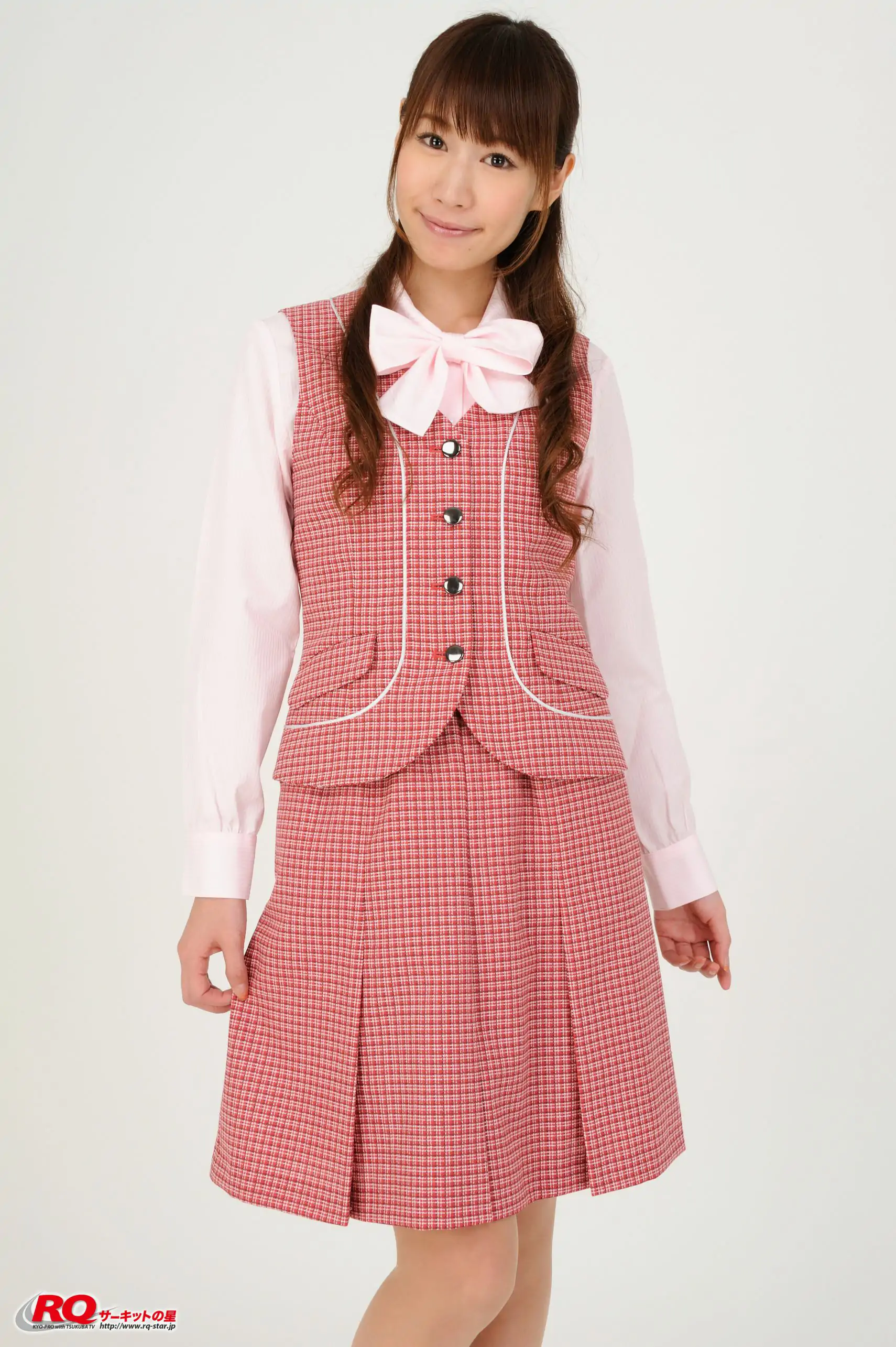 [RQ-STAR] NO.00104 山本里奈 Office Lady制服系列写真集