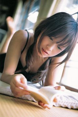 亀井絵里 《ERI》 [Photo Book](134P)