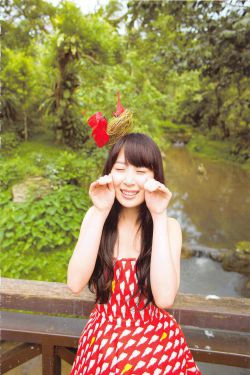 高柳明音《Churi》 [Photobook](136P)