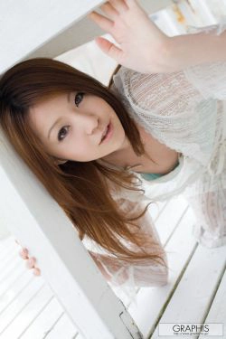 小泉梨菜《Small Spring》 [Graphis] Gals(18P)