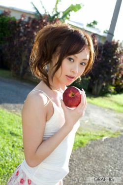 吉原ミィナ吉原美那 [Graphis] First Gravure 初脱ぎ娘(29P)