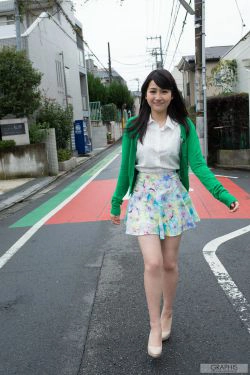 小野寺梨紗 『About Her』 [Graphis] Gals(32P)