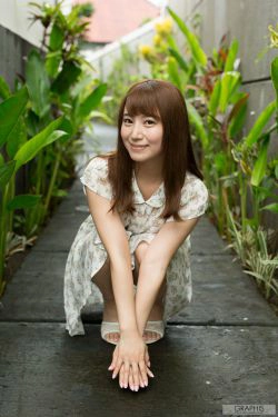 初川みなみ《Ladylike, cute girl!》 [Graphis] Gals(34P)