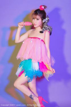 K8傲娇萌萌Vivian《COS超级索尼子 梦幻七彩裙子》 [秀人网XIUREN] No.722(50P)