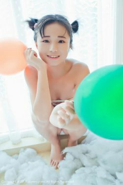 仓井优香《小草莓小号系列和小恐龙睡袍》 [秀人XIUREN] NO.831(47P)