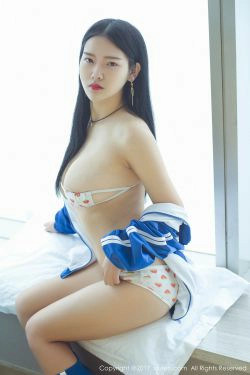 高冷欧码学生妹凌希儿 [秀人XIUREN] NO.837(28P)