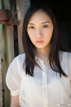 辻本杏《Asian Beauty》 [Graphis] AUTUMN SPECIAL(56P)