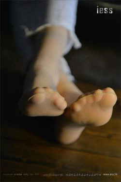丝足便当090 小夕 《短肉丝特写典藏》[IESS异思趣向](99P)