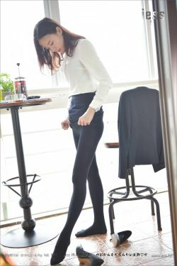 丝足便当103 小六 《欲求不满的厚黑丝》[IESS异思趣向](49P)