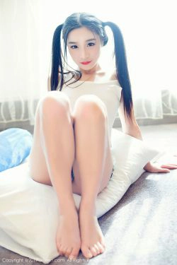 绮梦Cherish《齐逼牛仔裤 翘臀 床单诱惑》 [秀人XiuRen] NO.883(45P)