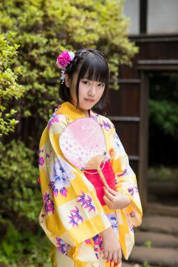Anju Kouzuki 香月杏珠 [Minisuka] Limited Gallery 7.3(75P)