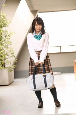 [Cosdoki] Yurina Aizawa 相澤ゆりな aizawayurina_pic_seifuku1(77P)