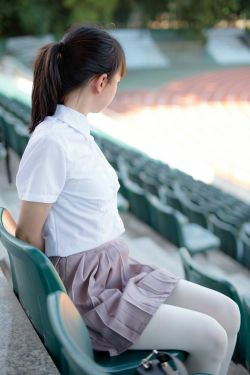 [森萝财团] R15-030 操场上的白丝(67P)