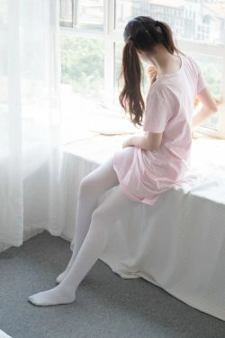 [森萝财团] R15-035 粉红少女白丝美足(108P)