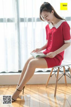 [异思趣向IESS] 模特紫紫 《紫紫甜美一字扣凉鞋》(96P)