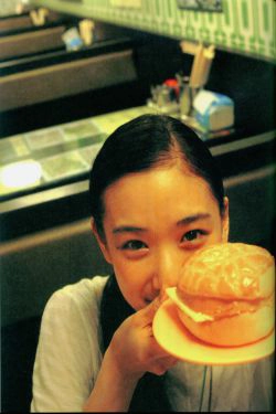 苍井优 『回転テーブルはむつかしい。』(120P)