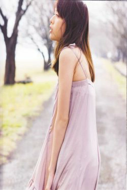 长泽雅美&水川麻美&户田惠梨香 「B.L.T」(38P)