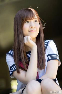 [Graphis] Limited Edition Tsumugi Akari 明里つむぎ(13P)