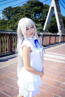 Komugi(こむぎ) 《あの日見た花の名前を僕達はまだ知らない。》Honma Meiko(本間芽衣子)  [SEVEN D SISTERS](86P)