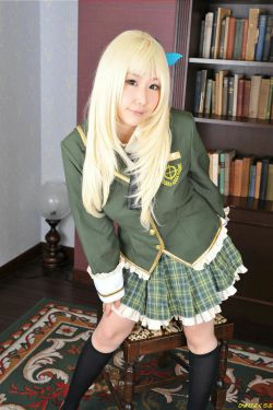 丹雫ひよ (Nishizuku Hiyo) 《Boku wa Tomodachi ga Sukunai》Kashiwazaki Sena [HiyoHiyo Club](100P)