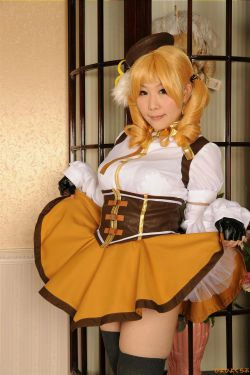 丹雫ひよ (Nishizuku Hiyo) 《Mahou Shoujo Madoka Magica》Tomoe Mami  [HiyoHiyo Club](100P)