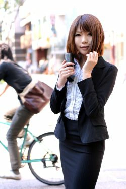 日暮りん(Higurashi Rin) デジタル寫真集 Office Lady(119P)