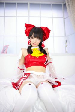 坂口みほの (Sakaguchi Mihono) 《東方Project》博麗霊夢 [SEVEN DOLLS](33P)