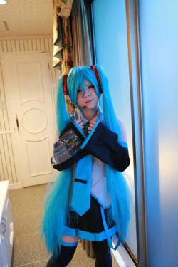 田中まな (Tanaka Mana) 《VOCALOID》Hatsune Miku [Cosplay Channel](29P)
