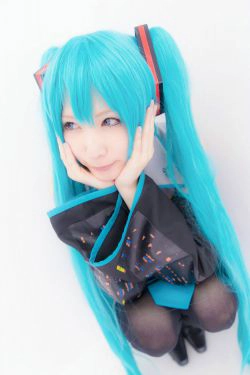 LeChat(るしゃ) 《VOCALOID》 [踊るねこ人間](55P)