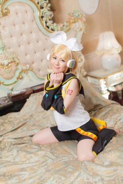 荒木まい (Araki Mai) 《VOCALOID》Kagamine Rin(鏡音リン) [@factory](89P)
