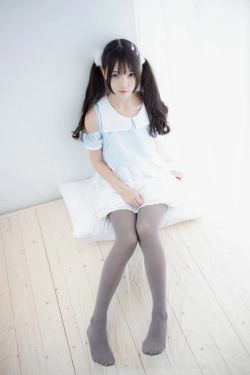 [森萝财团] [X-054] 80D灰丝踩物(86P)