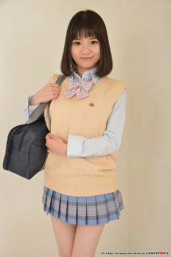 [LOVEPOP] Kaede Nishiyama 西山楓 Photoset 01(54P)