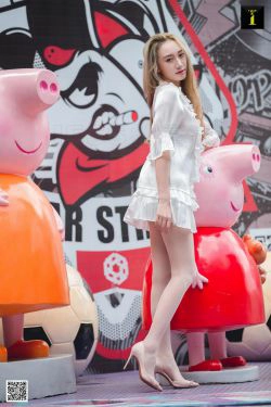 [异思趣向IESS] 模特 乐乐 《小猪佩奇我配你》(90P)