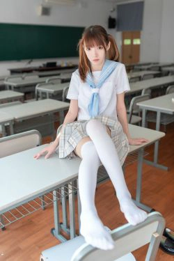 [风之领域] NO.041 教室水手服白丝(50P)