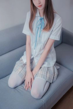 [风之领域] NO.065 格子裙吊带白丝(46P)