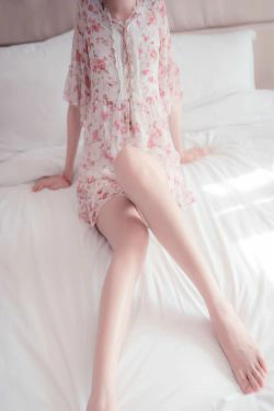 [风之领域] NO.105 雪纺碎花连衣裙(48P)