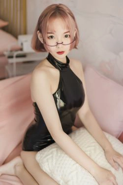 [风之领域] NO.115 黑胶死库水(43P)
