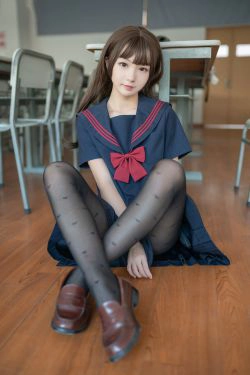 [风之领域] NO.127 爱心黑丝学妹(39P)