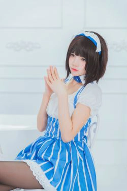[萝莉COS] 桜桃喵 《(加藤惠)妹抖》(29P)