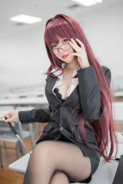 [萝莉COS] Yoko宅夏《斯卡哈教师》(33P)