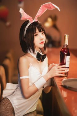 [萝莉COS] 桜桃喵《(加藤惠)兔女郎》(29P)