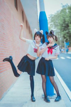 桜桃喵&疯猫ss 《JK百合2》(33P)