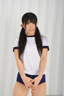 [LOVEPOP] Rina Kyan 喜屋武里奈 Photoset 17(41P)