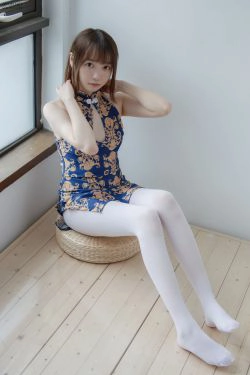 [森萝财团] JKFUN-008 Aika 60D白丝踩酱肉包(130P)