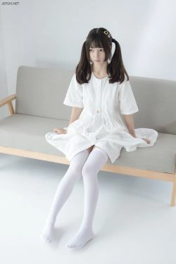 [森萝财团] JKFUN-014 默陌 白衣飘飘的年代(91P)