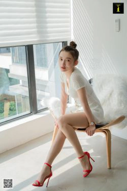 [IESS异思趣向] 模特：秋秋 《安静的白衣秋秋》(90P)